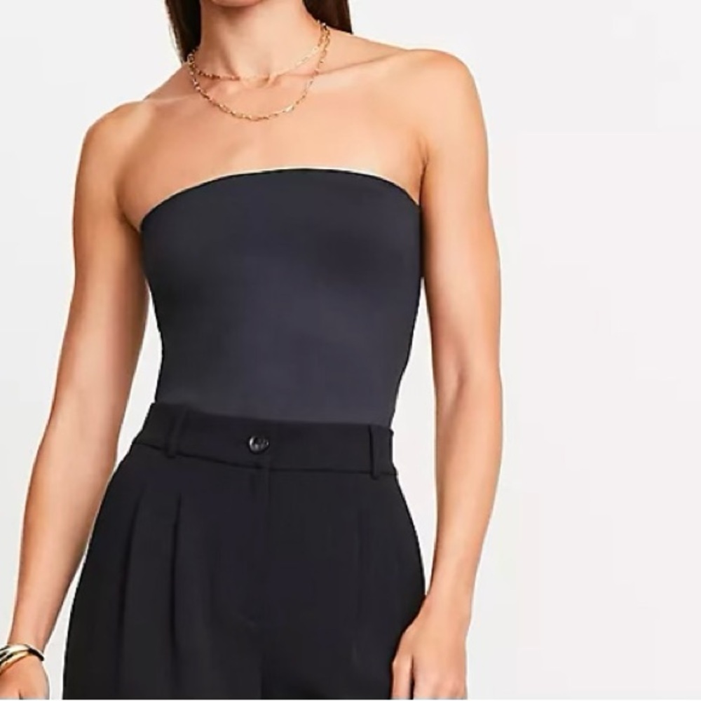 LOFT Black Crop Top